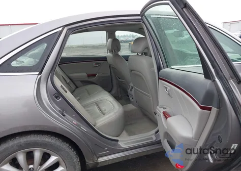 2008 Hyundai Azera Limited z USA, uszkodzony, nr VIN KMHFC46F78A264807